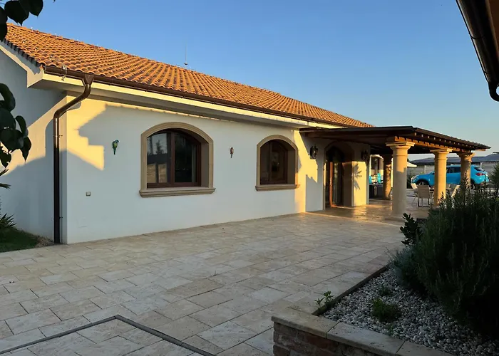 R Limoli Vintage Vila